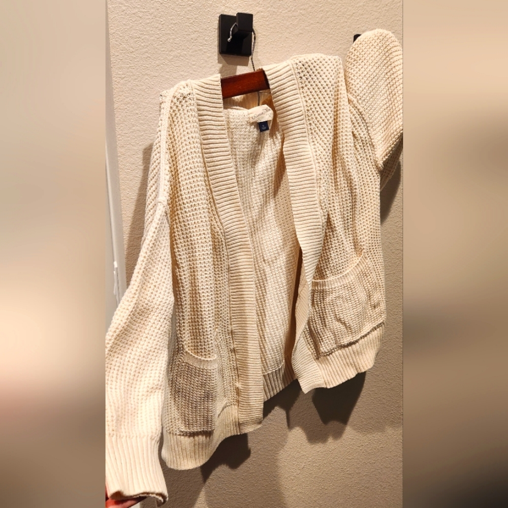 Universal Thread Cream Open Cardigan